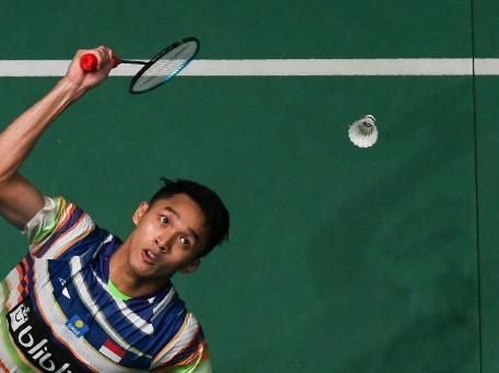 Dikalahkan Chen Long, Jonatan Gagal ke Final Malaysia Terbuka